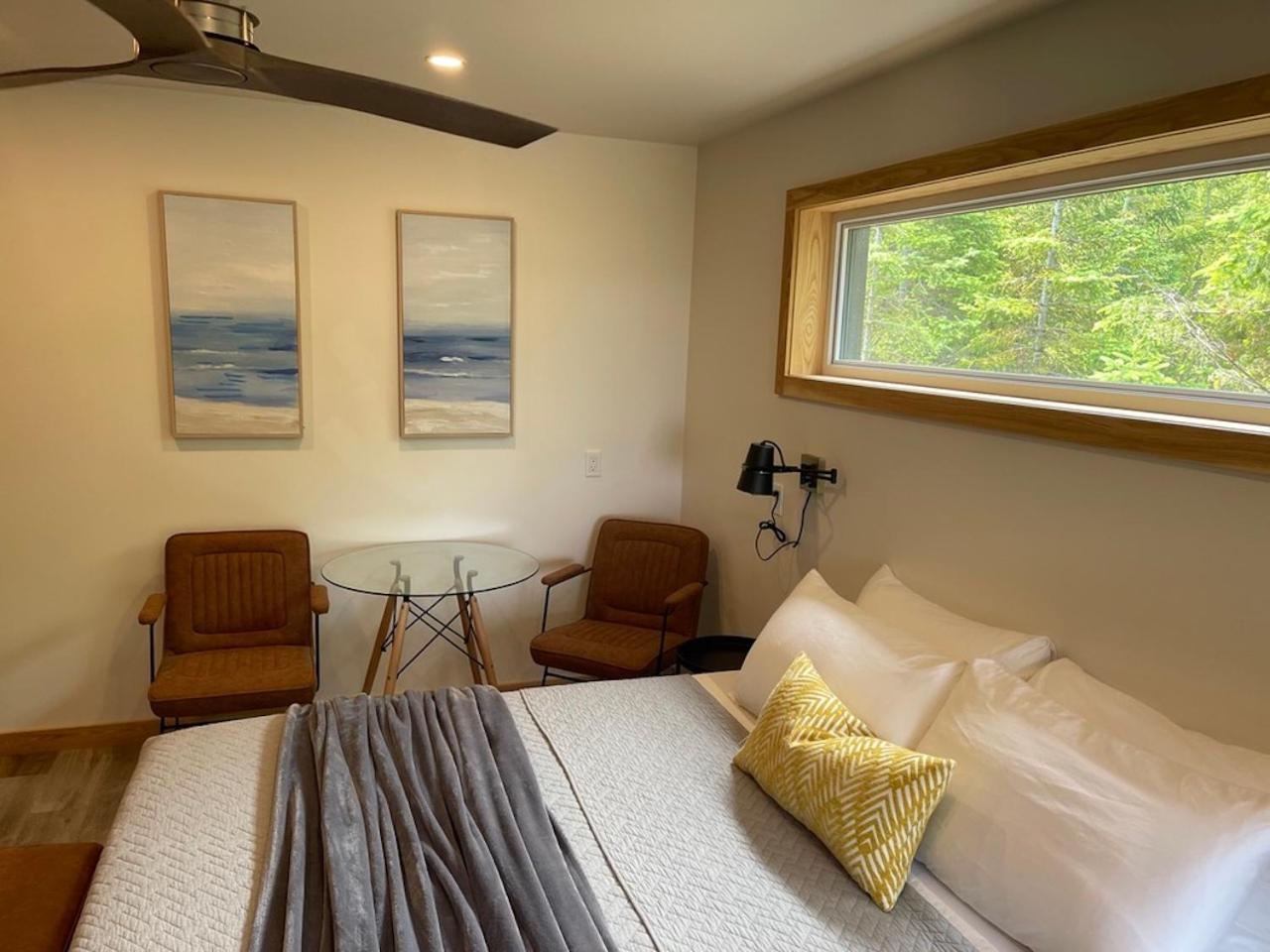 Stone Cove Waterfront Adults Only B&B Tobermory Bagian luar foto